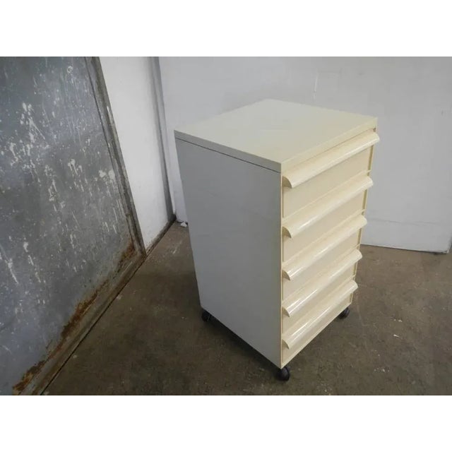 Well-known Italian manufacturer specialising in ABS plastic furniture and objects.Brand in drawers. This piece has an...
