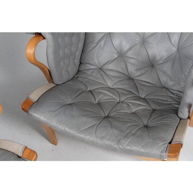 Wood Pernilla Lounge Chair in Grey Leather with Beech Frame attributed to Bruno Mathsson for Dux, Sweden, 1980s For Sale - Image 7 of 11
