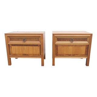Basic Witz Mid Century Modern Burlwood Nightstands Bedside Tables a Pair 6577 For Sale
