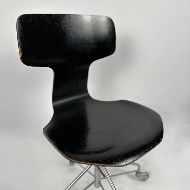 1960s Model 3113 Swivel Office Chair by Arne Jacobsen for Fritz Hansen, 1969 For Sale - Image 5 of 8
