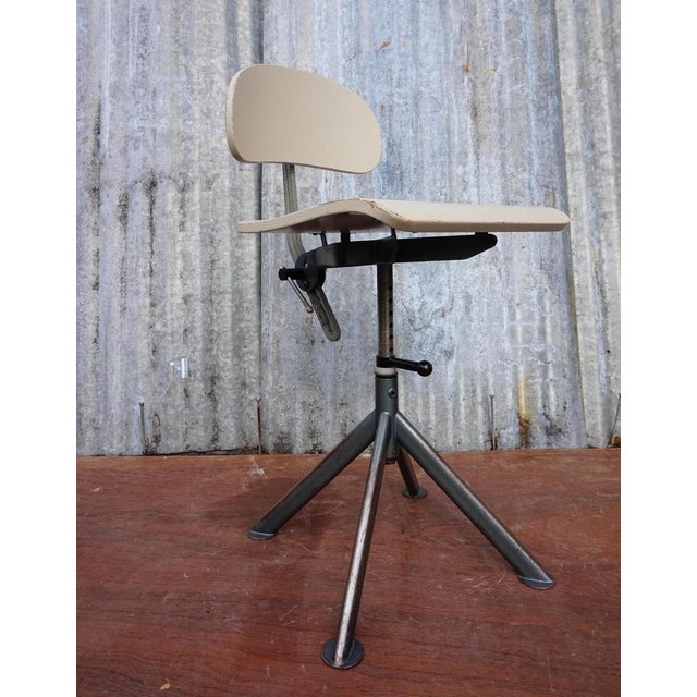 Mid-Century Modern Swedish Industrial Architect Work Desk Chair by John Odelberg & Anders Olsen, 1940s For Sale - Image 3 of 18
