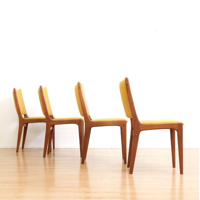 Set of Four Mid Century Danish Dining Chairs For Sale In Los Angeles - Image 6 of 10