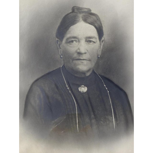 Vintage Photo Frame in Wood, 1920s For Sale - Image 4 of 11