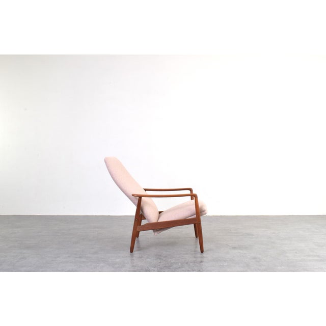 1960s Mid-Century Danish Teak Lounge Chair by Søren Ladefoged for Sl Møbler, 1960s For Sale - Image 5 of 16