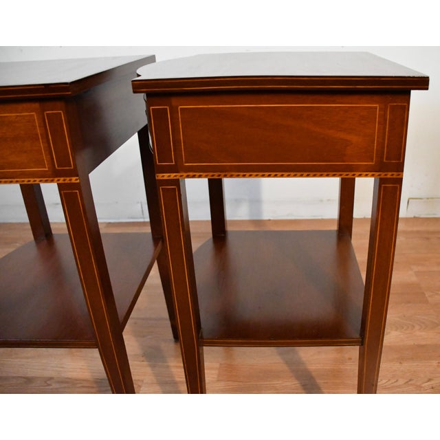 1940s Pair Biggs Virginia English Sheraton Mahogany Side Tables / End Tables For Sale - Image 17 of 18