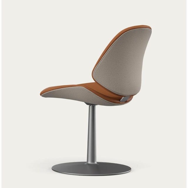 Salto and sigsgaard council family salon chair base: graphite, front:prestige cognac + back: steelcut quartet 224 for one...