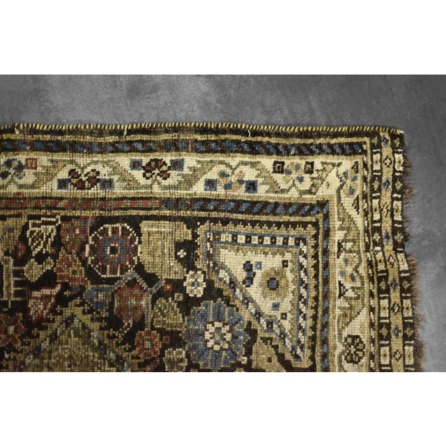 Hand-Woven Oriental Nomadic Qashqai Rug, 1920s For Sale - Image 13 of 18