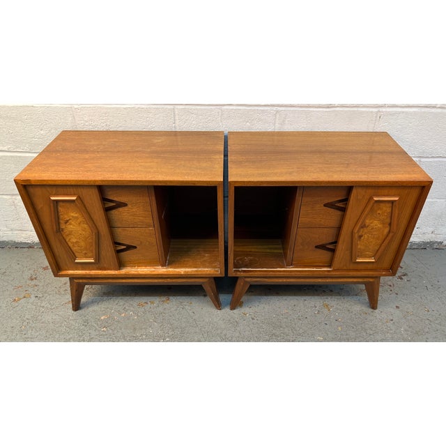 Unique Mid-Century Walnut & Burl Diamond Front Night Stands For Sale In New York - Image 6 of 15