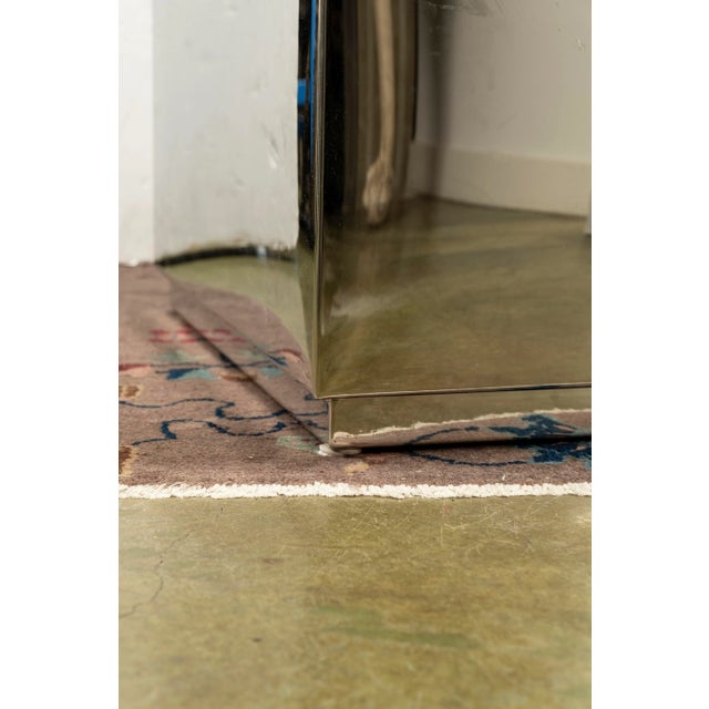 1980s Italian Post Modern Mirrored Steel Cube Table For Sale - Image 5 of 11