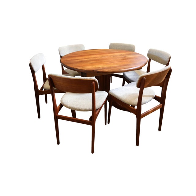 Round Danish Dining Table in Teak with Column Base, 1960s For Sale - Image 14 of 16
