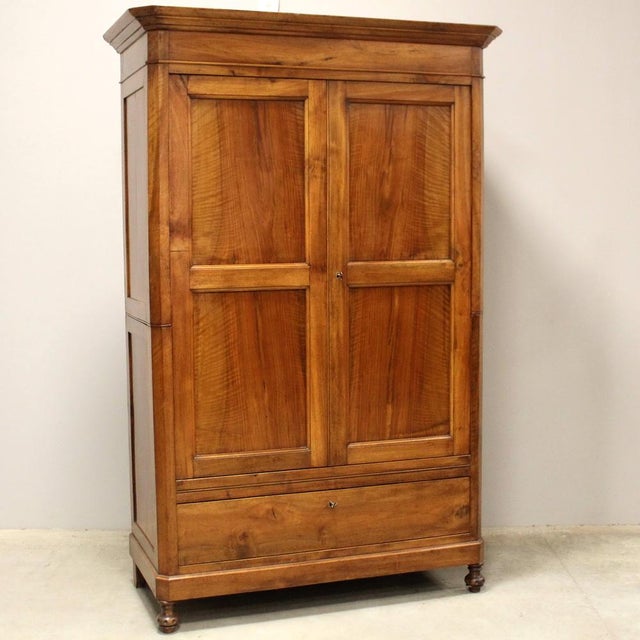 Italian Wardrobe in Walnut For Sale - Image 14 of 14