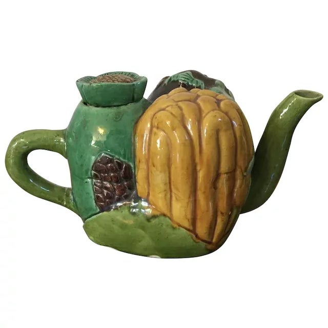 Antique 19th Century Chinese Porcelain Molded Vegetable Tea Pot in Famille Vert Glaze For Sale - Image 9 of 9