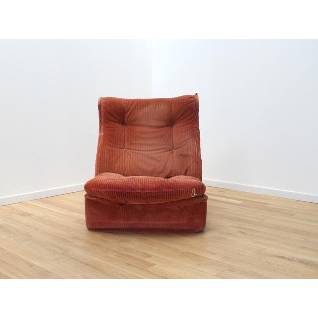 Textile Set of Orchidée Lounge Chairs by Michel Cadestin for Airborne, 1970s For Sale - Image 7 of 10