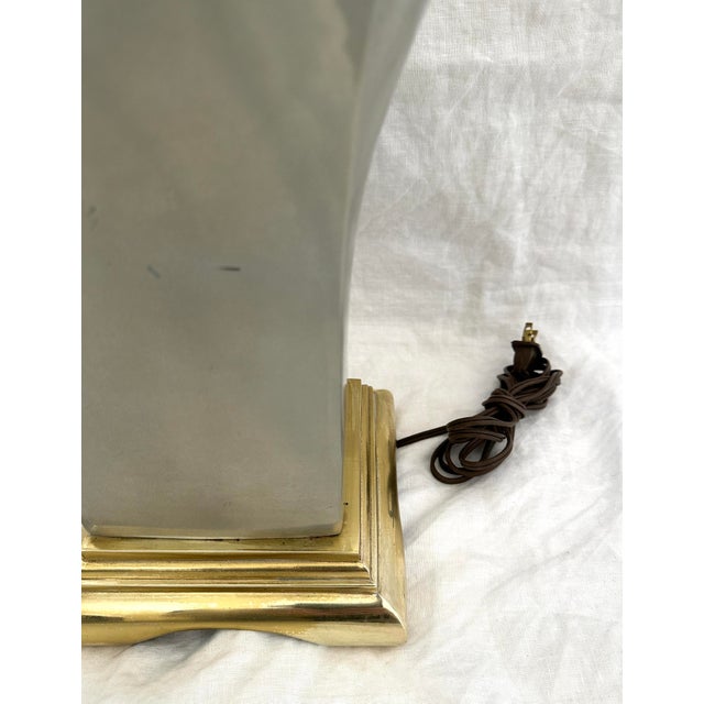 Platinum Vintage MCM Silver & Brass Metal Ginger Jar Table Lamp For Sale - Image 8 of 8