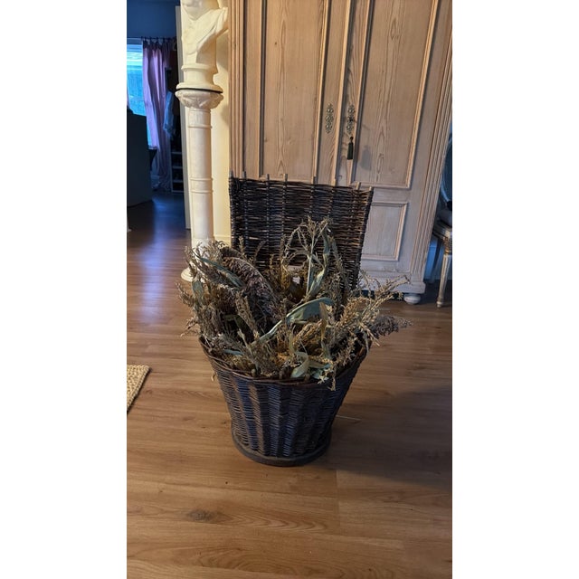 Circa 1950-60’s French grape harvesting basket in excellent condition. Add some dried grasses, wheat, or florals for the...