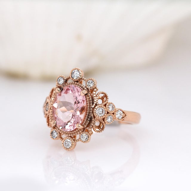 2.87cts Cor De Rosa Morganite W Earth Mined Diamonds Ring in Solid 14k Gold For Sale - Image 4 of 7