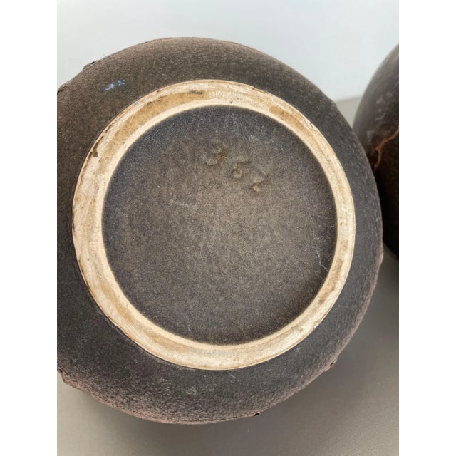 Abstract German Fat Lava Pottery Vases from Ruscha, 1960s, Set of 2 For Sale - Image 16 of 18
