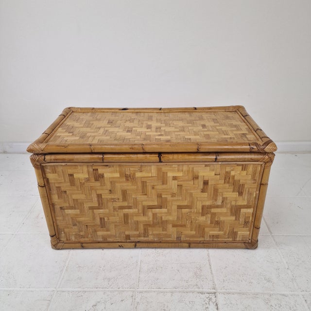 Wood Mid-Century Modern Italian Woven Rattan and Bamboo Blanket Chest, 1970s For Sale - Image 7 of 18