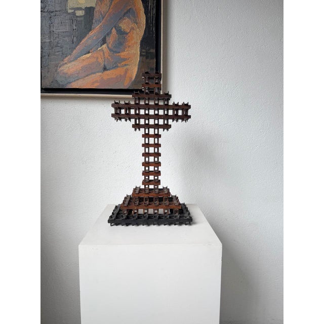 Tramp Art Crucifix Sculpture, 1900s For Sale - Image 13 of 18
