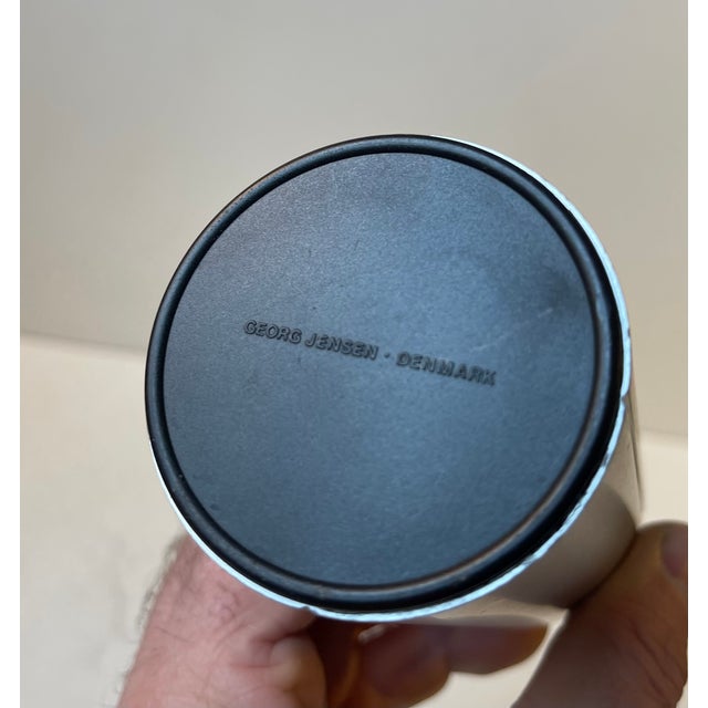 Minimalist Pencil Holder in Brushed Aluminum from Georg Jensen, 1990s For Sale - Image 4 of 8