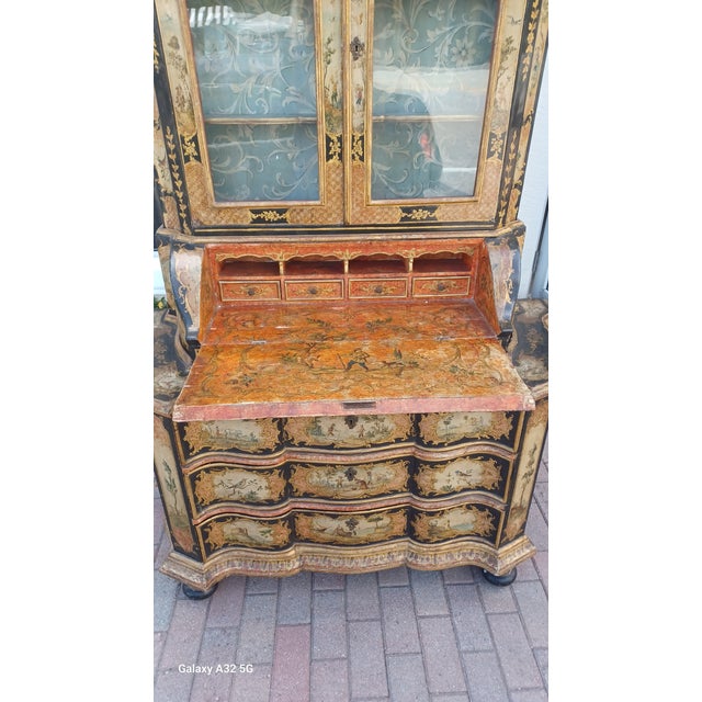 Late 18th Century Antique Italian Polychrome Lacca Provera Bureau Cabinet For Sale - Image 11 of 11
