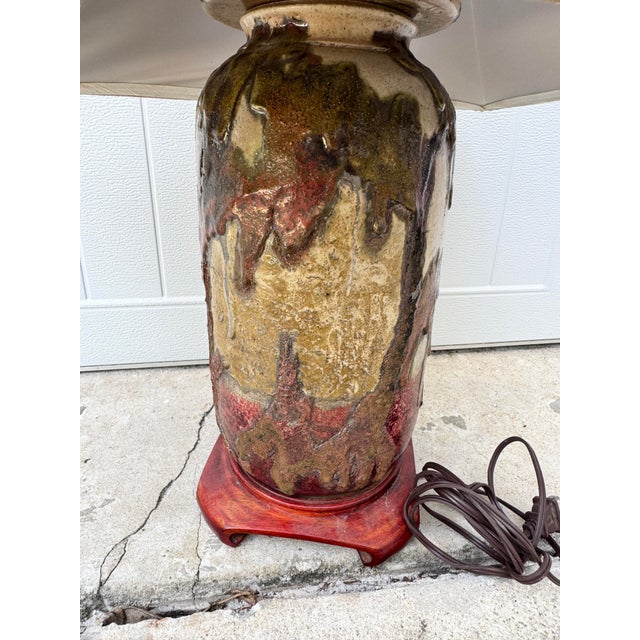 Late 20th Century Vintage Handmade Louisiana Cypress Swamp Scene Pottery Table Lamp For Sale - Image 5 of 11