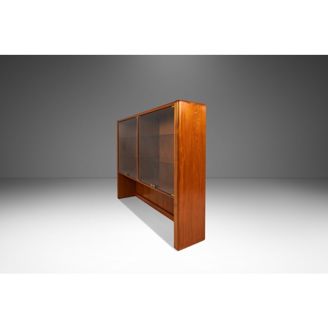 Mid-Century Modern Danish Mid-Century Modern Display Case / Cabinet Topper in Teak W/ Glass Doors & Adjustable Shelves Attributed to D-Scan, C. 1980s For Sale - Image 3 of 14