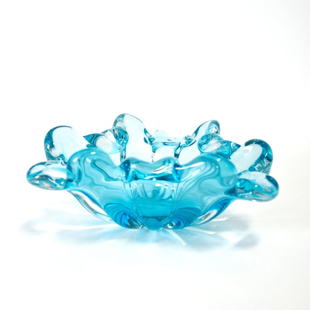 1960s Italian Murano Style Art Glass Bowl, Possibly Sommerso For Sale - Image 12 of 12