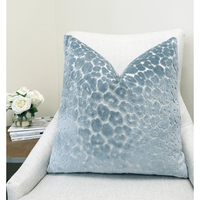 Sky Blue Leopard 20x20 Velvet Throw Pillow With Feather Down Insert For Sale - Image 4 of 4