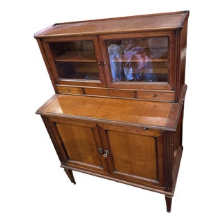 Louis XVI Secretaire in Walnut For Sale