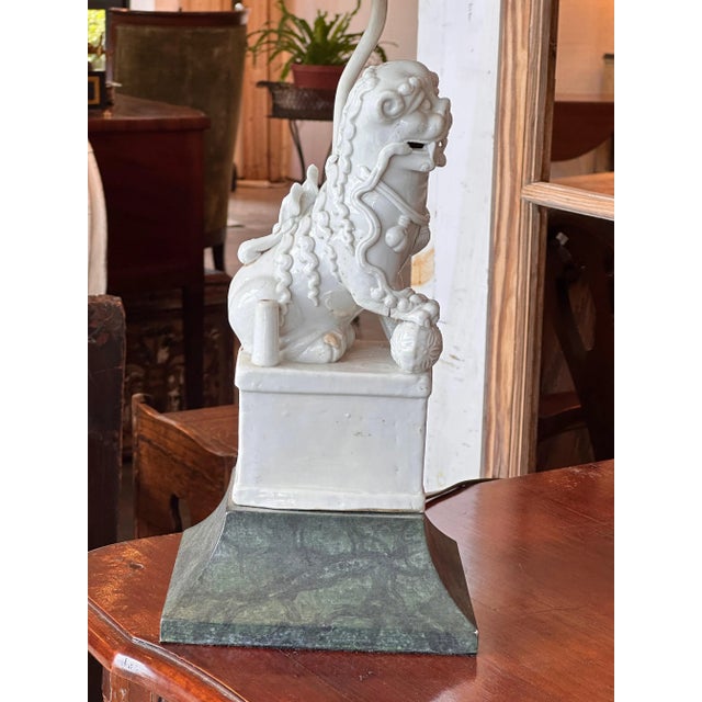 Pair of 1950s Foo Dog Lamps For Sale - Image 6 of 6