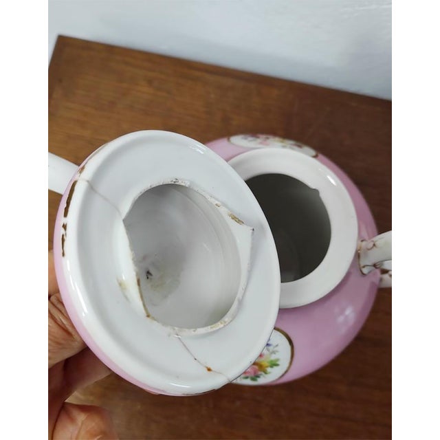 Pink Porcelain Tea Service for 11 with Medallion from Vieux, Paris, 1900s, Set of 25 For Sale - Image 13 of 14