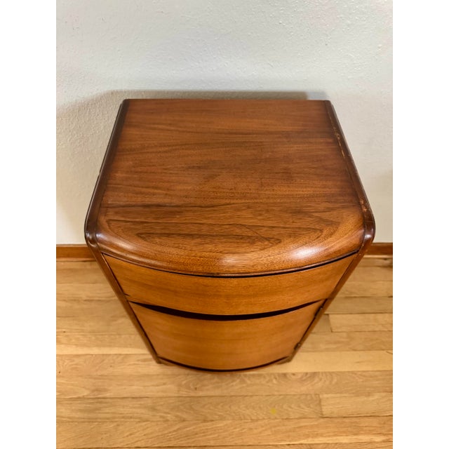 Chestnut American Streamline Moderne Demilune Nightstand With Drawer and Cabinet, C. 1930s–40s For Sale - Image 8 of 17