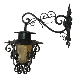Forging Wall Light in Wrought Iron