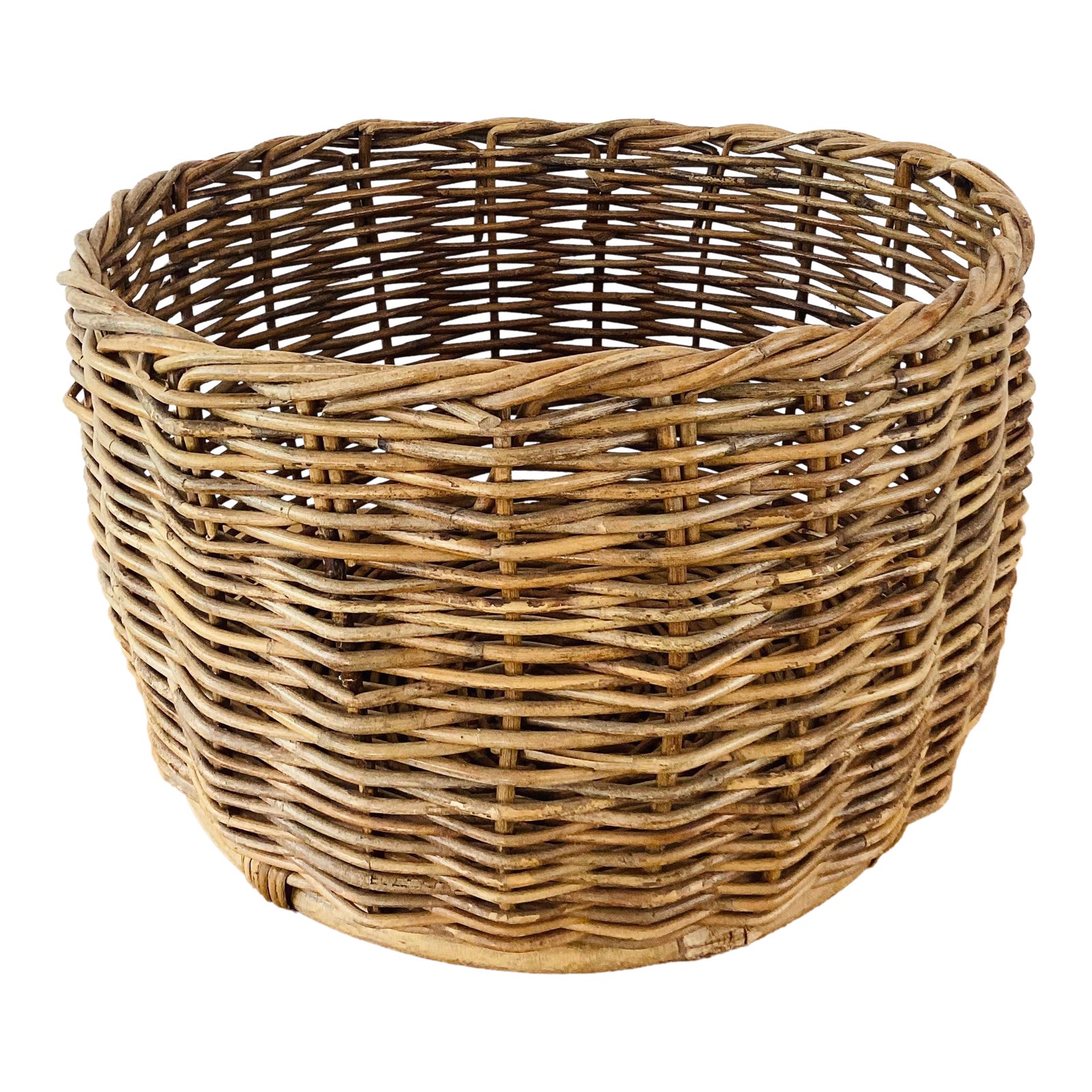 Vintage Rustic Woven Wicker / Reed Basket Planter Organizer | Chairish