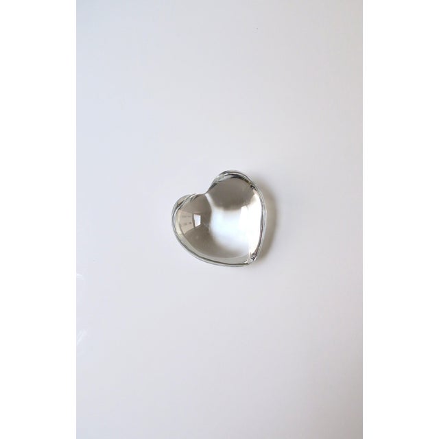 Glass Baccarat French Crystal Heart Paperweight Decorative Object For Sale - Image 7 of 13