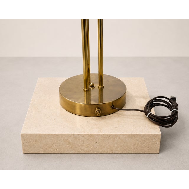 1960s Hollywood Regency Brass Waterfall Table Lamp For Sale In Miami - Image 6 of 7