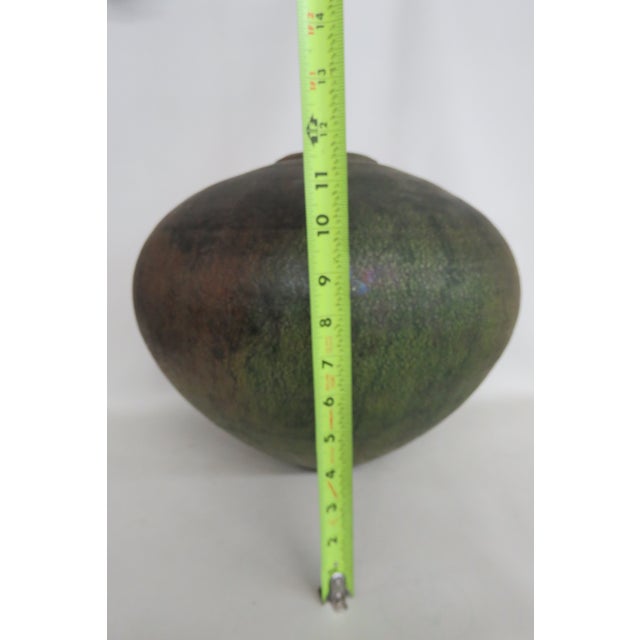 Harvey Sadow Style Raku Art Pottery Vase 1983 Large Round Stoneware Vessel 4999b For Sale - Image 10 of 16