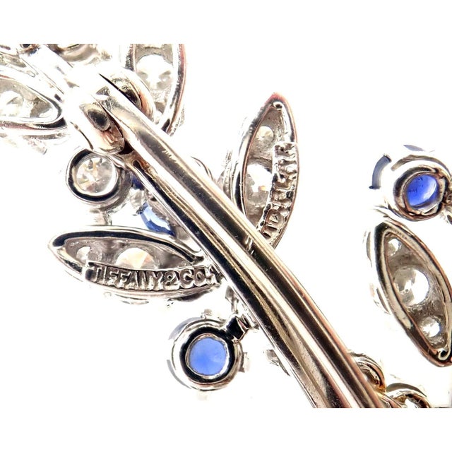2000 - 2009 Vintage Tiffany & Co. Platinum Diamond Sapphire Flower Pin Brooch For Sale - Image 5 of 8