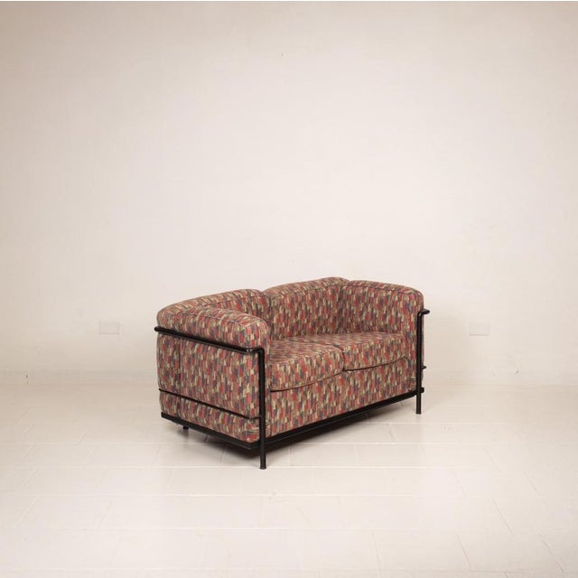 Cassina LC2 Sofa by Le Corbusier, Pierre Jeanneret and Charlotte Perriand for Cassina, 1980s For Sale - Image 4 of 18