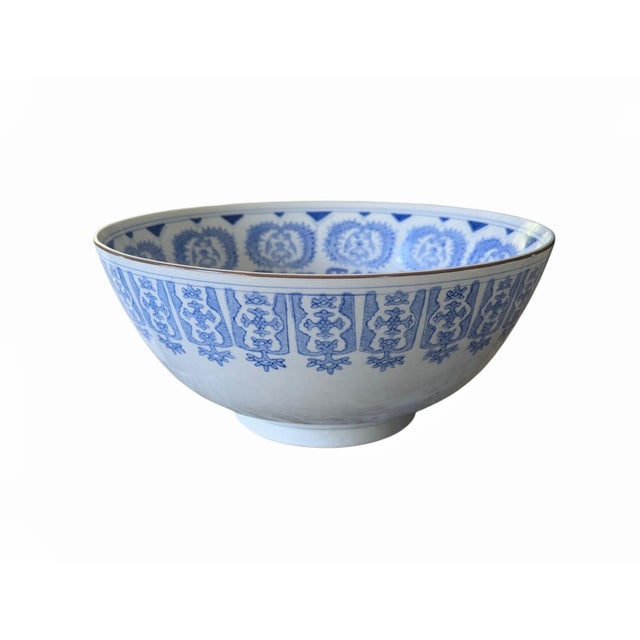 Ceramic Vintage Chinoiserie Blue and White Porcelain Bowl For Sale - Image 7 of 13