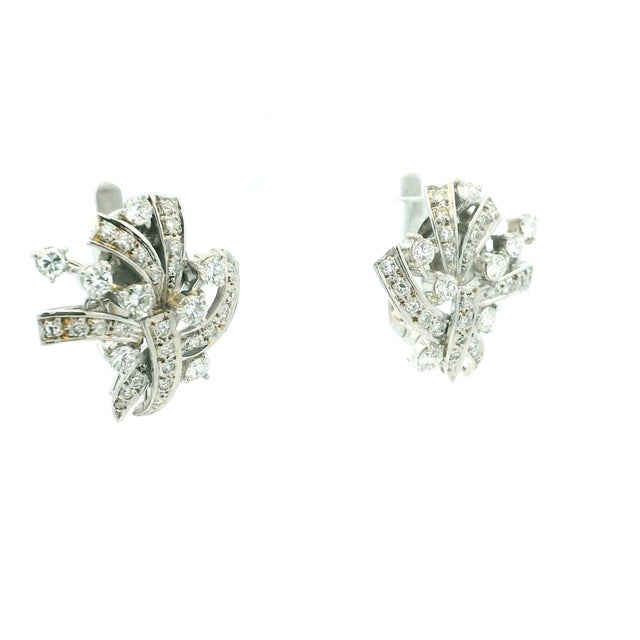 Art Deco Art Deco Platinum and 3.00 Carat Diamond Spray Earrings, Pair For Sale - Image 3 of 13