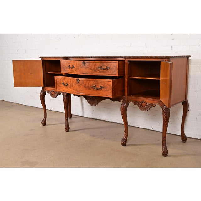 Romweber French Provincial Louis XV Burl Wood Sideboard or Bar Cabinet, Circa 1920s For Sale In South Bend - Image 6 of 15