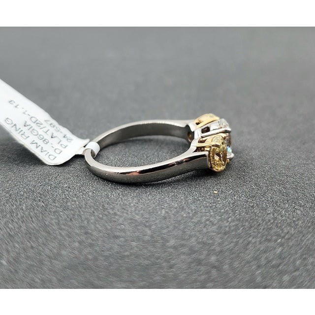 1.99 Ct Gia Certified 3-Stone White & Yellow Natural Diamond Ring Size 6.5 For Sale In Chicago - Image 6 of 11
