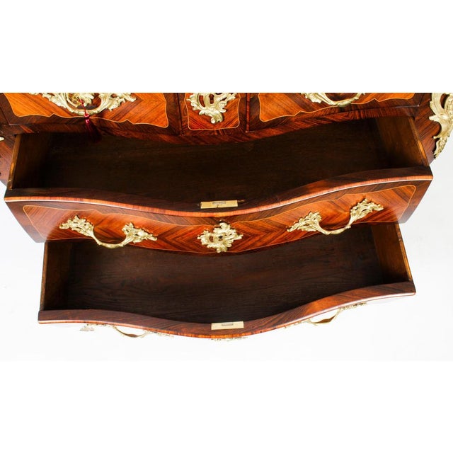 French Louis XVI Marquetry Chest of Drawers, 18th Century For Sale - Image 18 of 18
