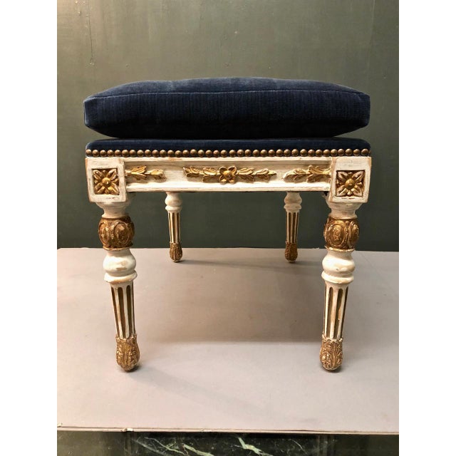 18th Century Gustavian Stool For Sale - Image 4 of 12