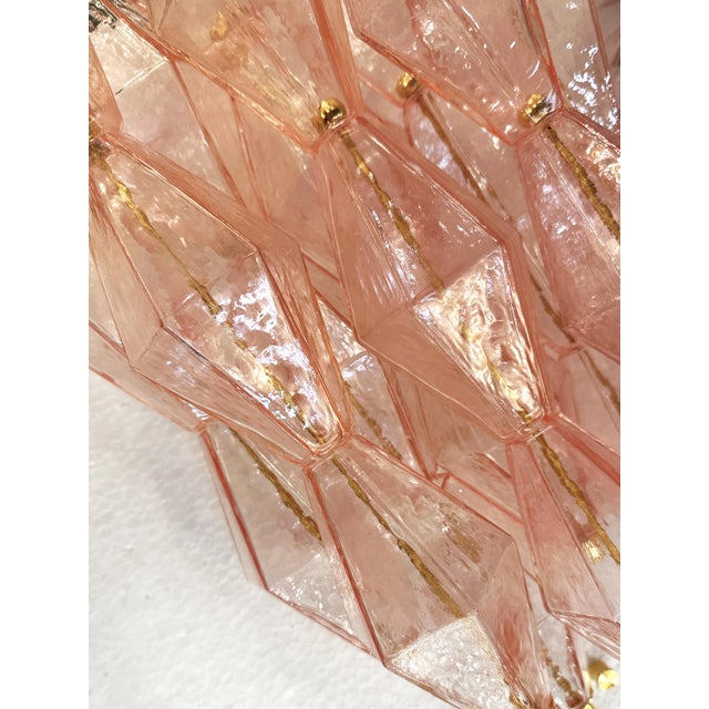 2020s Set of Two Contemporary Pink “Poliedri” Murano Glass Gold 24k Wall Sconces For Sale - Image 5 of 8