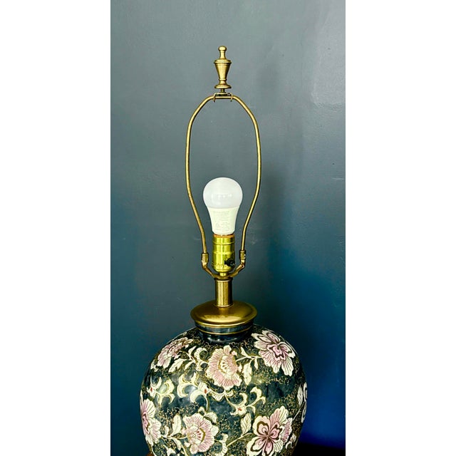 Hollywood Regency Frederick Cooper Mid 20th Century Blue Floral Lamp For Sale - Image 3 of 11