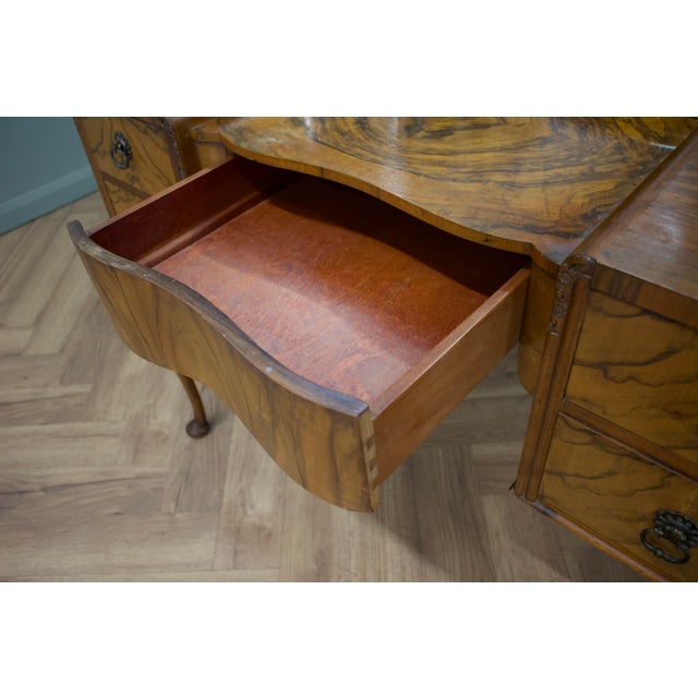 Brown Art Deco Walnut and Walnut Veneer Dressing Table, 1930s For Sale - Image 8 of 12