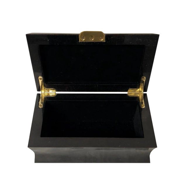 Mid-Century Modern 1970s Maitland Smith Lacquer and Inlaid Box For Sale - Image 3 of 9